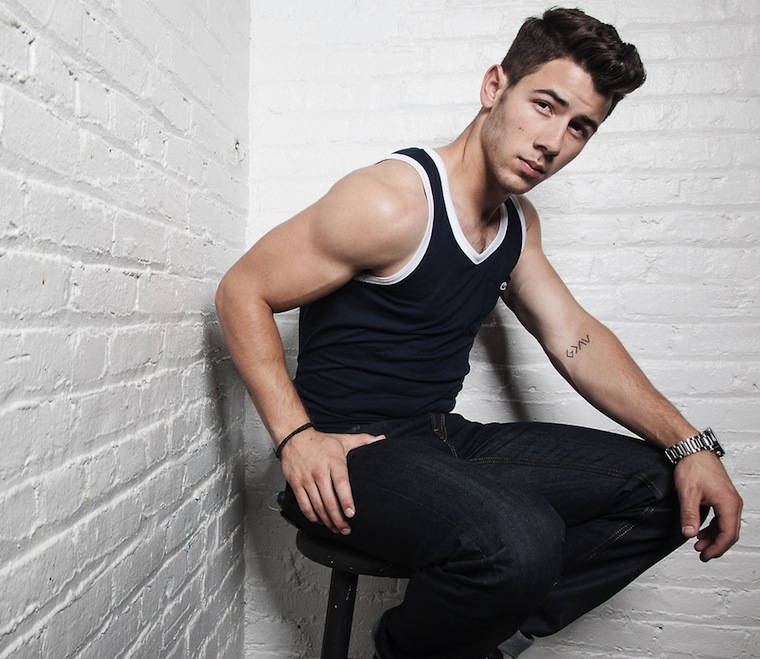 Nick Jonas & More Nude GIFs Alan Ilagan EroFound