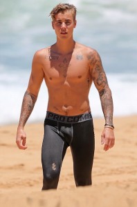 Justin Bieber: Totally Naked | Alan Ilagan